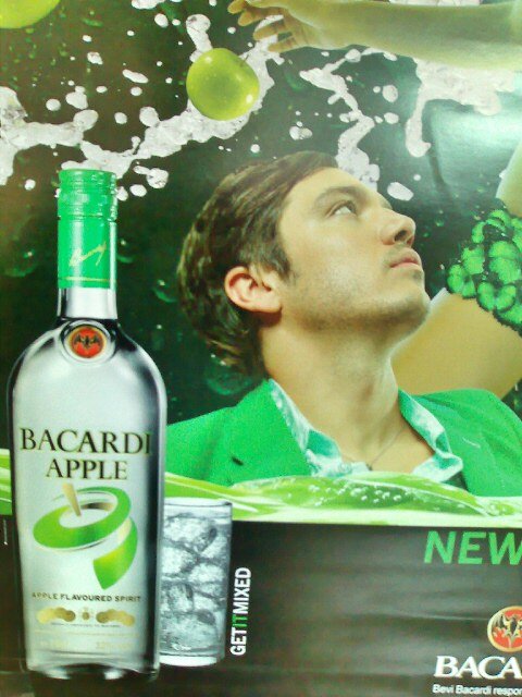 bacardi apple
