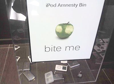 Microsoft invita a gettare gli iPod ai dipendenti? 1 urna anti iPod