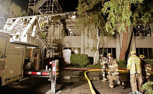 Va a fuoco un'ala del Campus di Cupertino 1 Campus di Cupertino