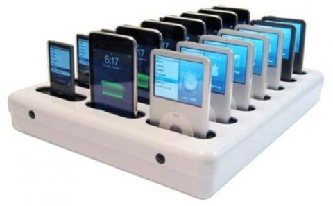 Recensione del Dock Station pieghevole per iPhone e iPad 1 Dock Station