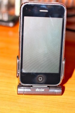 Recensione di P-Flip per iPhone e iPod Touch, una batteria esterna dock 1 P Flip 6