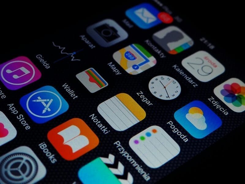 turned on iphone and displaying icons