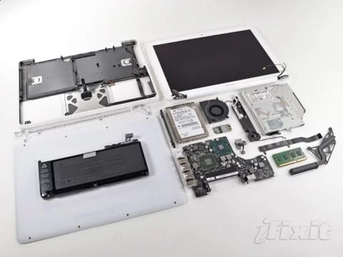 MacBook smontato iFixIt