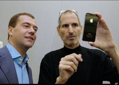 Dmitry Medvedev e Steve Jobs Il presidente russo Dmitry Medvedev ha incontrato Steve Jobs