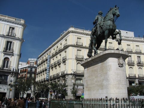 Puerta del Sol Madrid Apple Store a Madrid