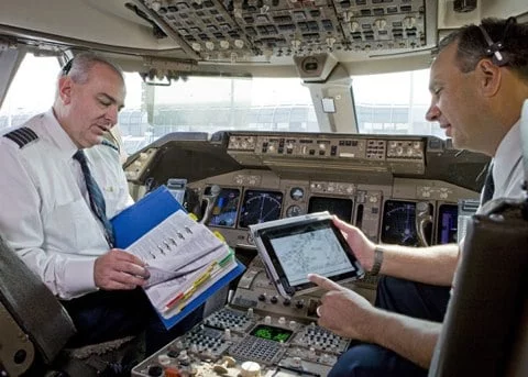 United Airlines compra 11.000 iPad 1 United Airlines