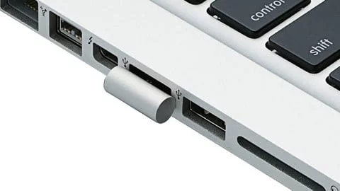 Ultra-compact USB Memory