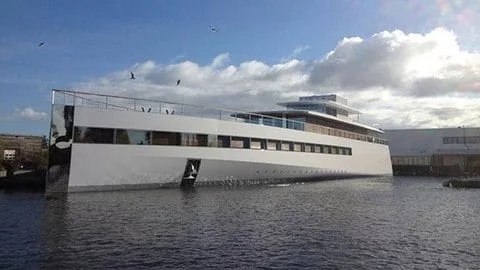 yatch Venus