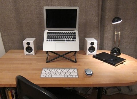 The Roost, lo stand per MacBook per avere una postura corretta 1 The Roost