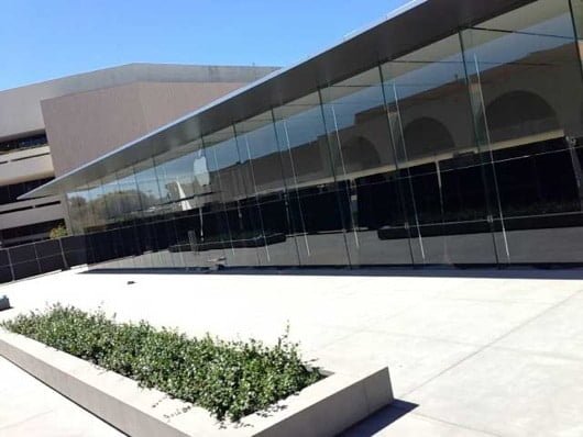 Il nuovo Apple Store Standford 2 mostra il nuovo design del negozio 1 Apple Store Stanford 2
