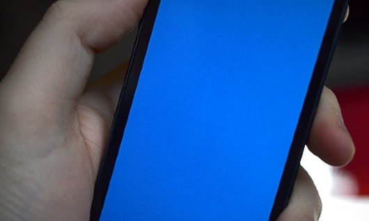 iPhone 5S schermo blu