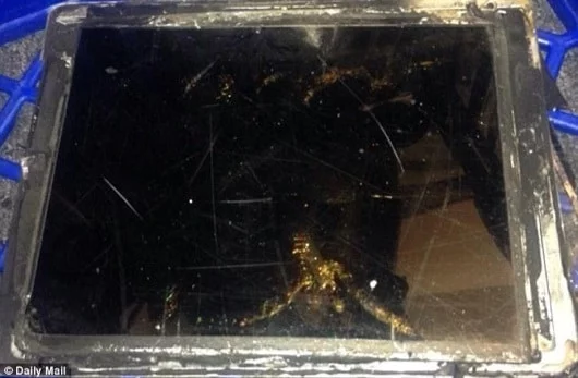 iPad Air esplode