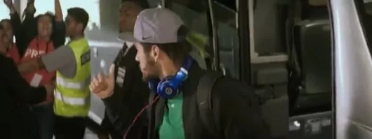 spot Beats Apple