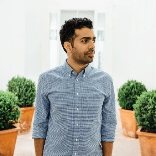Apple assume un social media manager: Musa Tariq 1 Musa Tariq