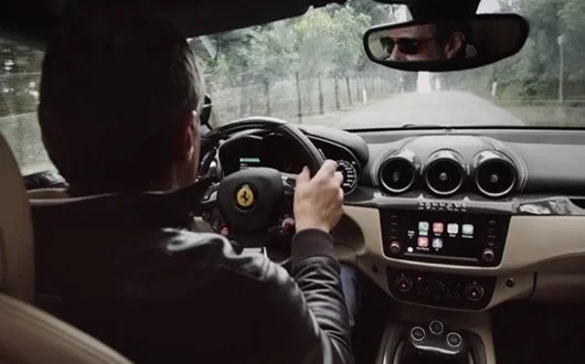 CarPlay Ferrari