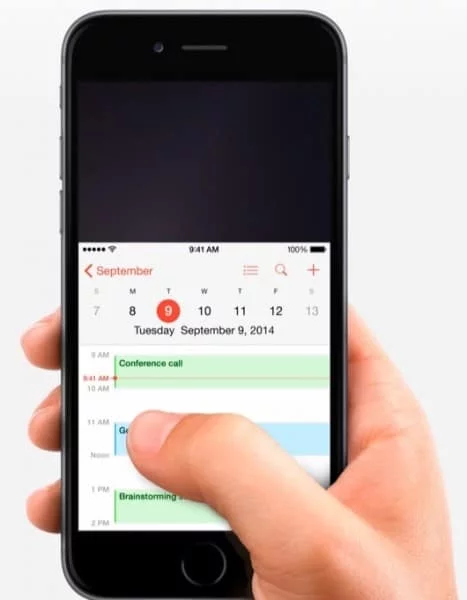 Come funziona Reachability, per usare i nuovi iPhone con una sola mano 1 iPhone 6 Reachability