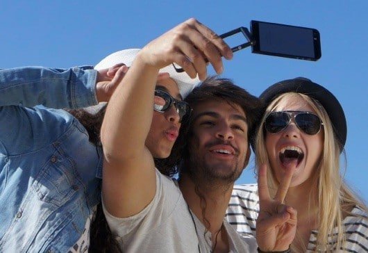 cornice custodia iPhone