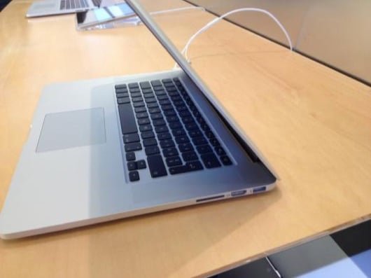 MacBook Apple Store