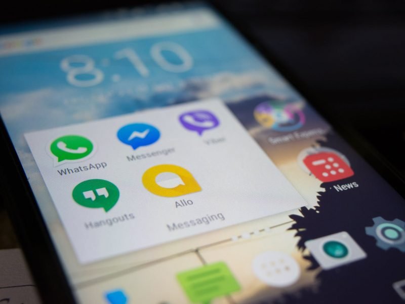 black android smartphone