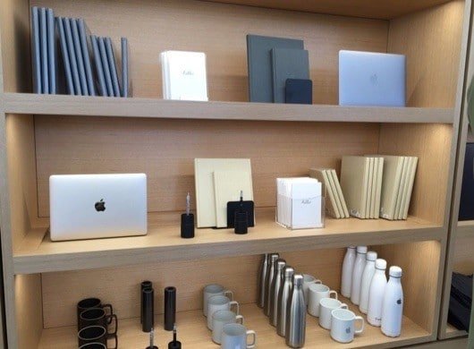 Apple Store gadget