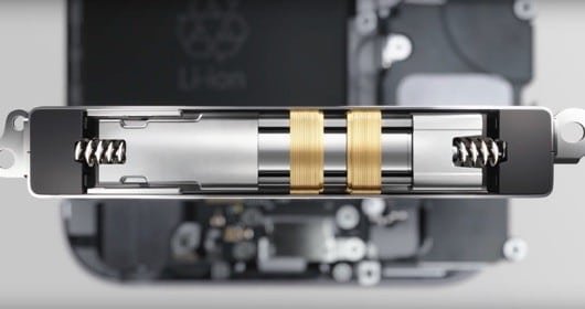 Uno sguardo da vicino al Taptic Engine dell'iPhone 6s 1 Taptic Engine