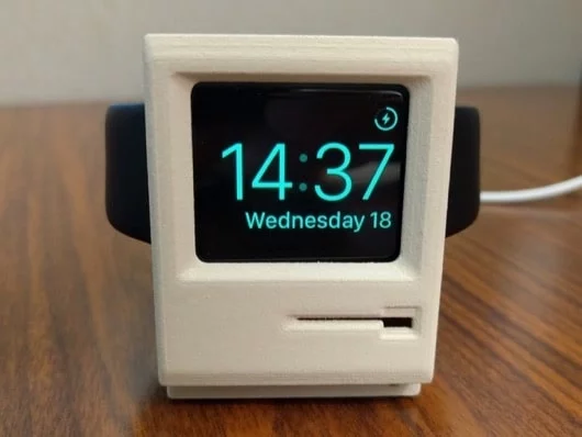 Un dock trasforma l'Apple Watch in un Macintosh 1 Apple Watch