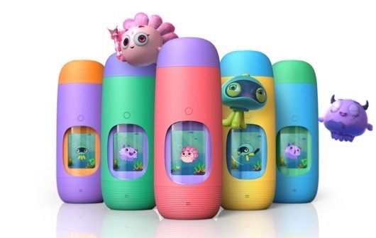 Gululu, la bottiglia intelligente che spinge i bambini a bere acqua 1 Gululu