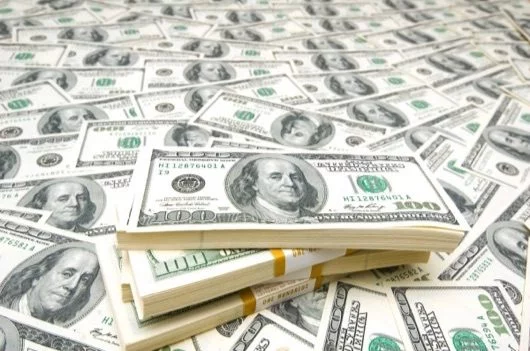 Apple ottiene un nuovo prestito obbligazionario da 7 miliardi di dollari 1 dollari