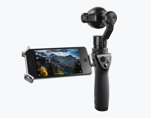 Osmo+, la videocamera di DJI che usa l'iPhone come schermo 1 DJI Osmo