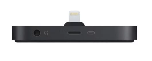 È possibile sentire la musica e caricare l'iPhone contemporaneamente 2 dock iPhone 7