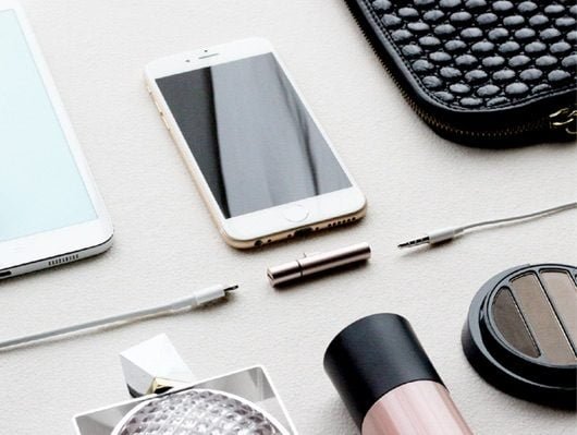 Auxillite, lo split per avere jack e porta Lightning 1 Auxillite