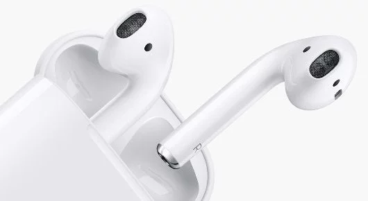Le AirPods resistenti all'acqua dovrebbero arrivare il prossimo anno 1 AirPods