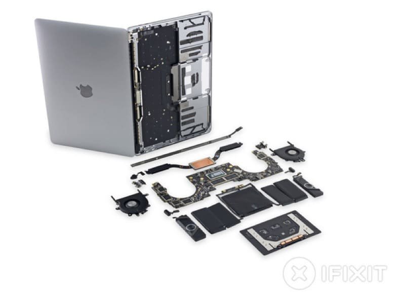 iFixIt smonta il MacBook Pro con Touch Bar 1 iFixIt MacBook Pro Touch Bar