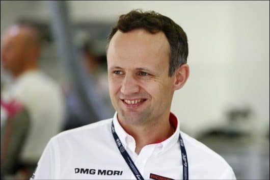 Apple ha assunto il direttore tecnico di Porsche 1 Alexander Hitzinger