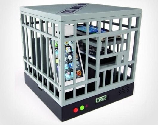 Cell Lock Up 530x419 1