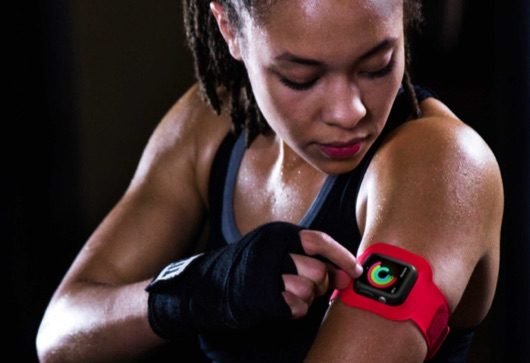 ActionSleeve Armband 530x363 1