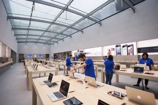 Apple Store 530x353 1