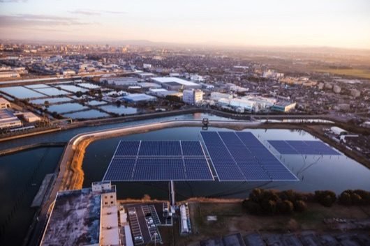 Apple collabora per costruire due nuove centrali ad energia solare negli USA 1 pannelli solari