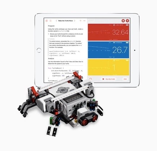 Swift Playgrounds robot