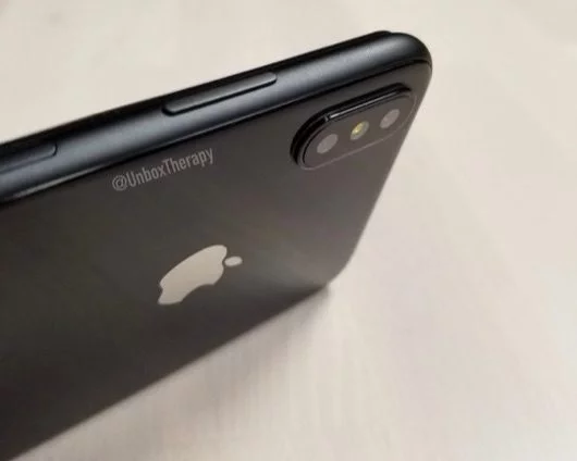 iPhone 8: registrazione a 240 fps in full HD 1 iPhone 8 mockup