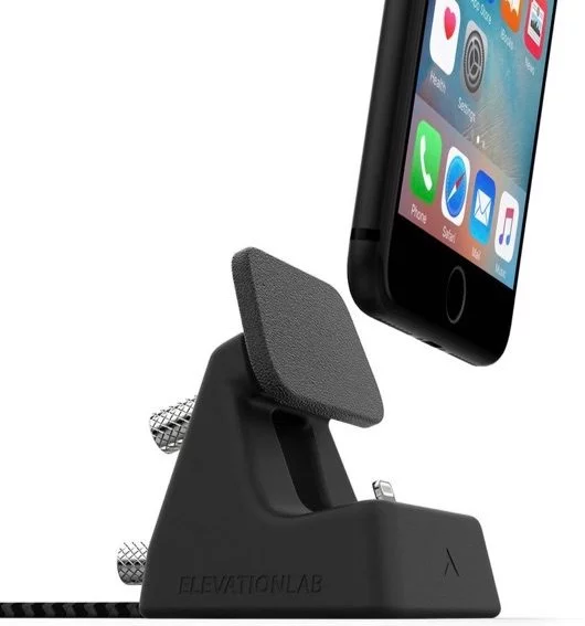 ElevationDock 4, un dock regolabile per iPhone e iPad 1 ElevationDock 4