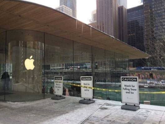 Il tetto dell'Apple Store di Chicago non è pensato per la neve 1 Tetto Apple Store Chicago