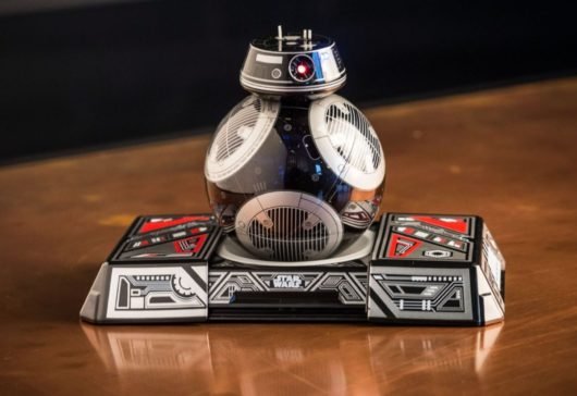 Alcuni gadget tecnologici ideali per San Valentino 3 BB-9E Sphero