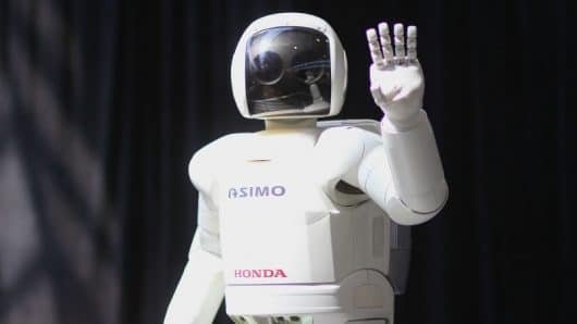 Asimo va in pensione, addio al celebre robot Honda 1 Asimo
