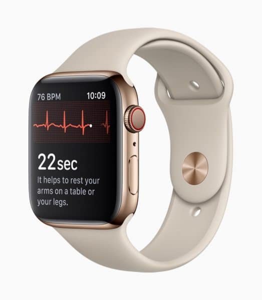 Apple Watch serie 4: attivare l'ECG in Italia con un trucchetto 1 Apple Watch ECG