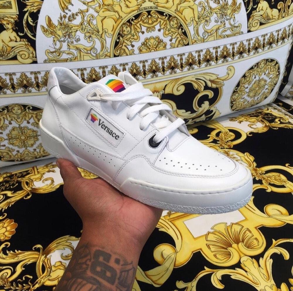scarpe Versace Apple