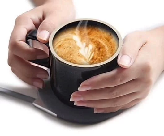 La tazza Xiaomi Youpin si tiene calda e ti ricarica l'iPhone 1 Xiaomi Youpin