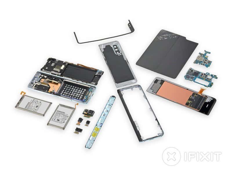 iFixIt Galaxy Fold