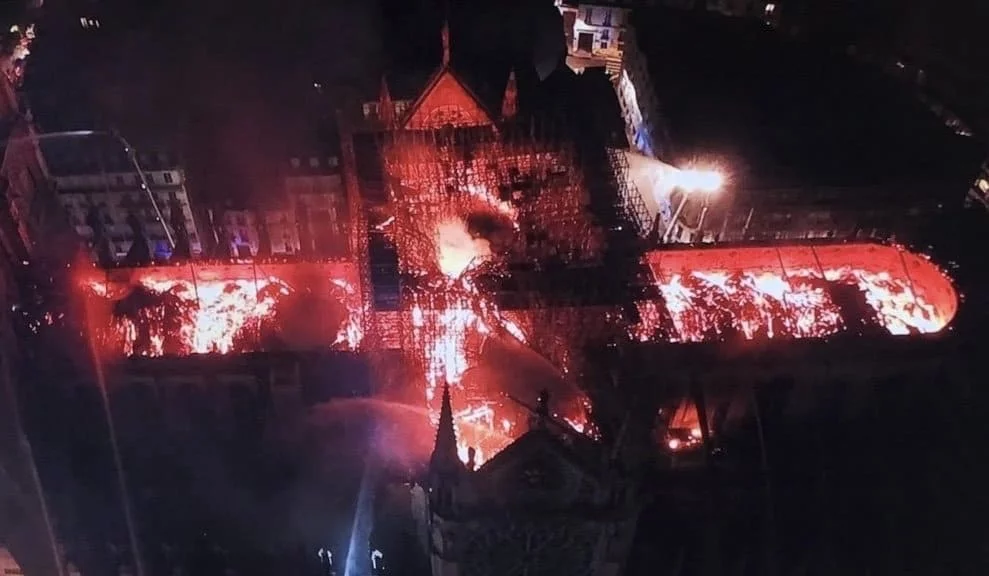 incendio Notre Dame