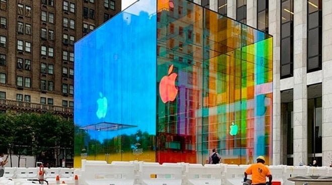 Apple Store 5th Strada, dopo 3 anni rieccolo qui 1 Apple Store 5th Strada